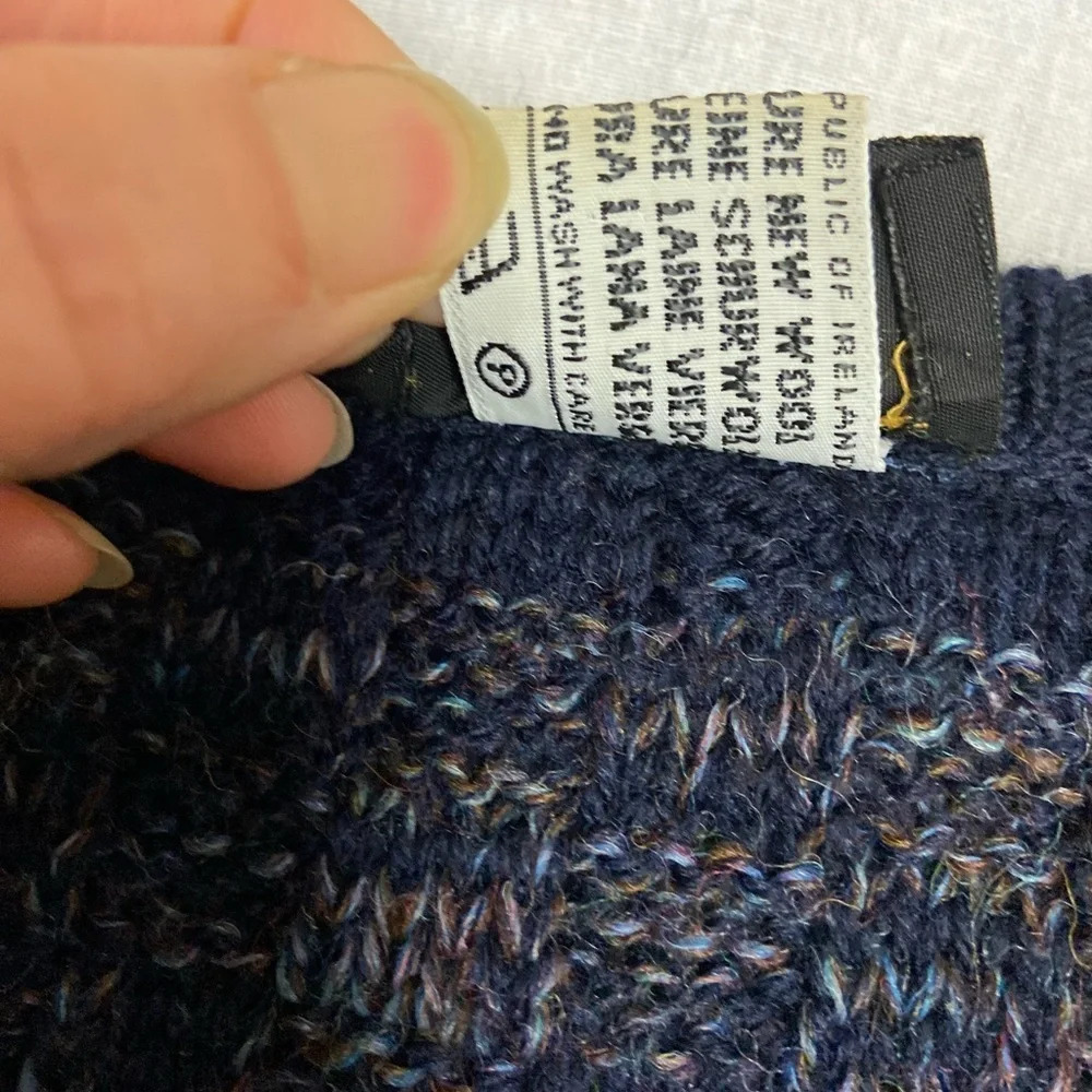 Vintage Eaton Cosby V Neck Pure Wool Knit Sweater Size L Blue - Picture 7 of 10